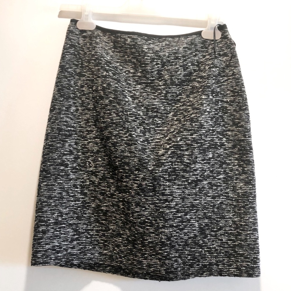 KATE SPADE BLACK/WHITE SPARKLE SKIRT